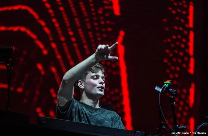 martin garrix geeft eerste optreden na corona op koningsdagfeest