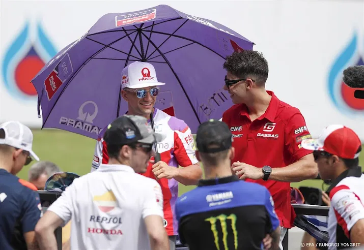 martin wint motogp van thailand en verkleint gat met bagnaia