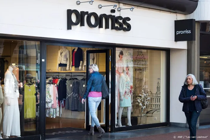 massale sluiting kledingwinkels steps en promiss