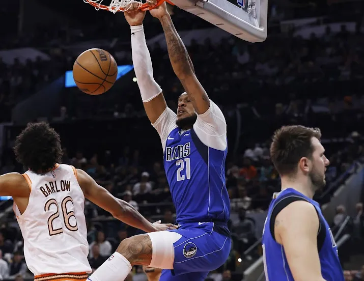 mavericks met clubrecord dunken voorbij jazz in nba