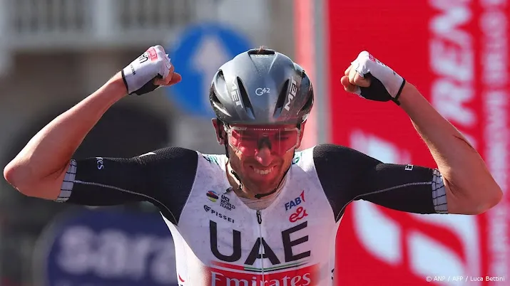 mcnulty wint ronde van valencia slotrit na solo voor barta