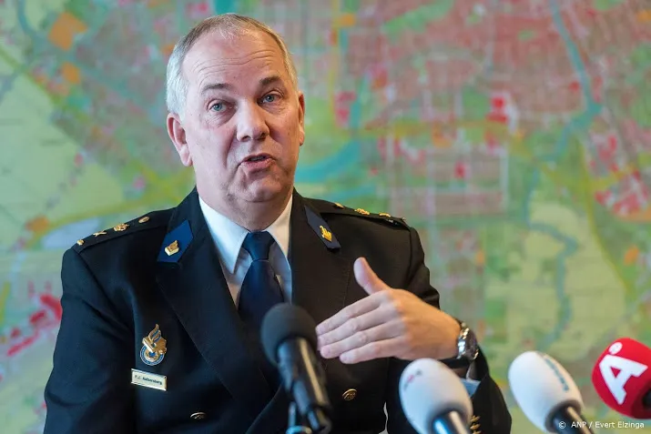 medaille voor politiechef amsterdam