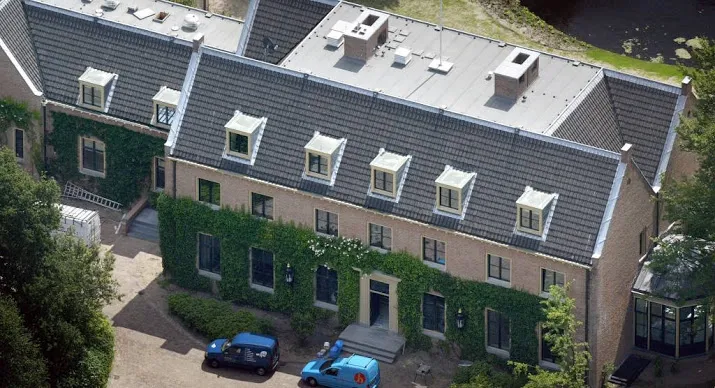 media krijgen laatste blik op eikenhorst