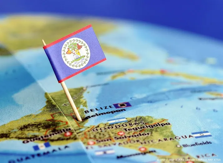 media moeder en kind uit nederland gedood bij schietpartij belize