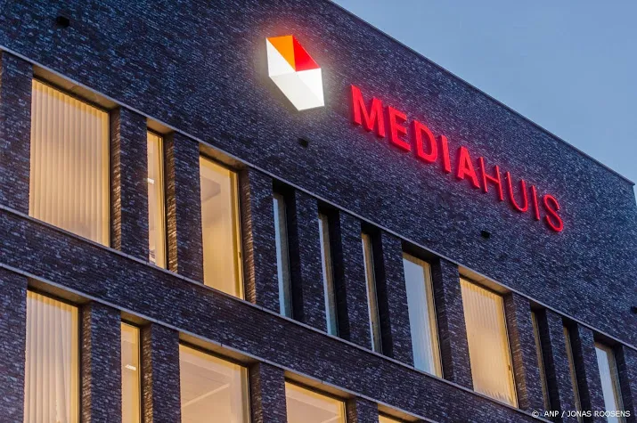 mediahuis wil iers mediabedrijf overnemen