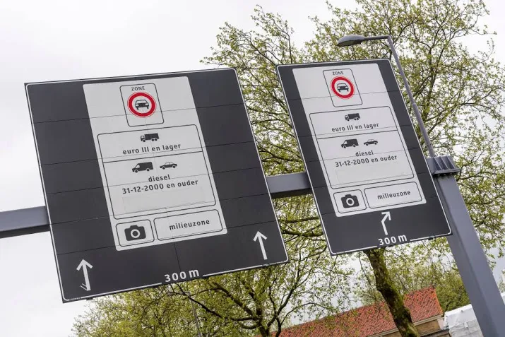 mediawatch steden hebben weinig ambitie voor schoner verkeer