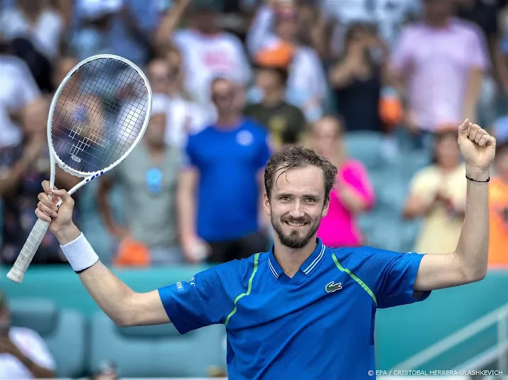 medvedev pakt vierde titel van 2023 op masterstoernooi miami