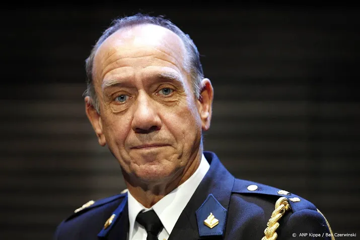 meer aandacht voor eigen thrillerauteurs
