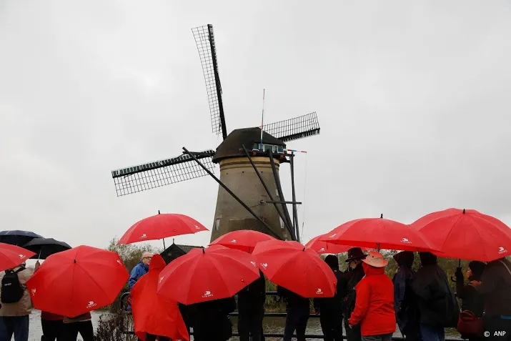 meer buitenlandse toeristen naar nederland