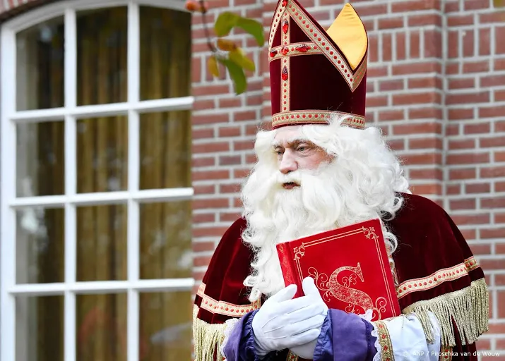 meer dan 2 miljoen mensen keken op tv naar intocht sinterklaas