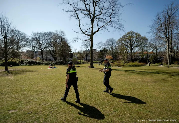 meer dan 200 coronaboetes in regio amsterdam
