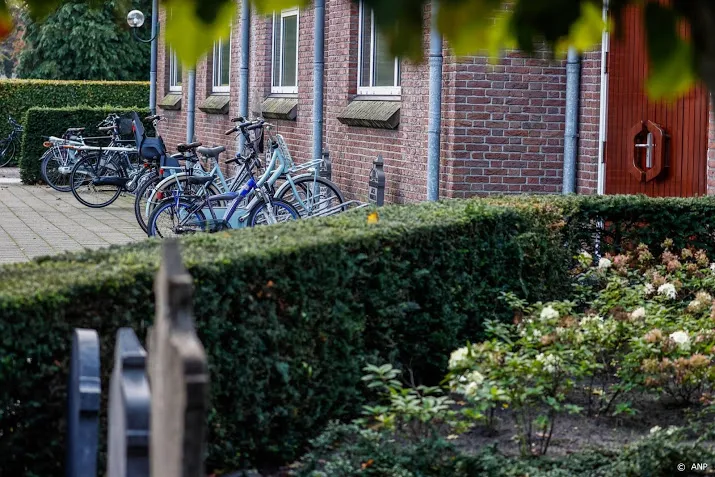 meer dan 30 bezoekers in verschillende kerken