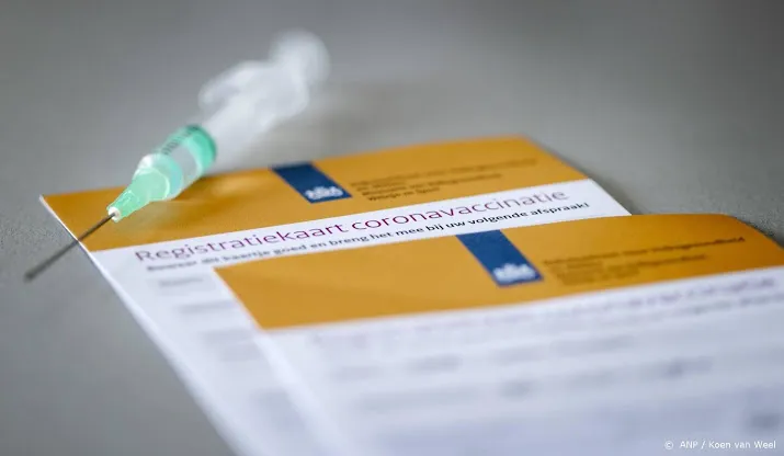 meer dan 9000 mensen krijgen pfizer na astrazeneca