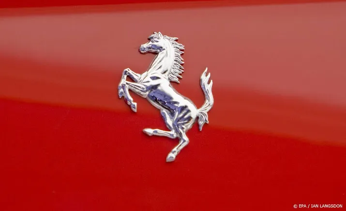 meer dan helft van alle ferraris na 2026 elektrisch of hybride