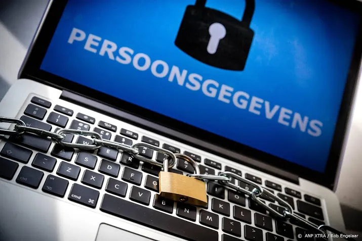 meer datalekken gemeld vooral in de zorg