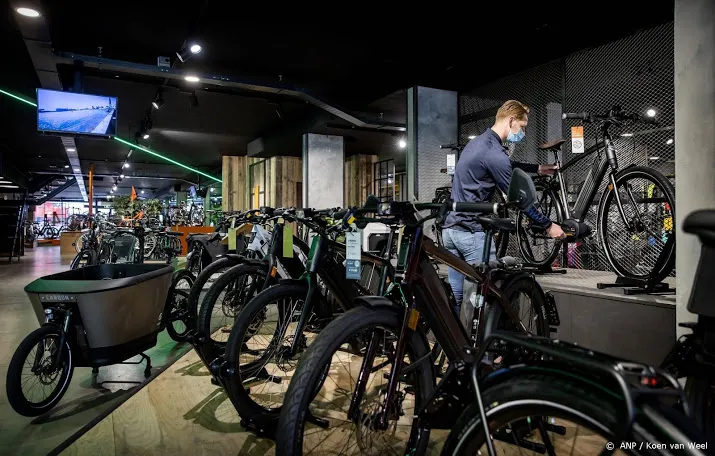 meer elektronica witgoed en fietsen verkocht in eerste kwartaal