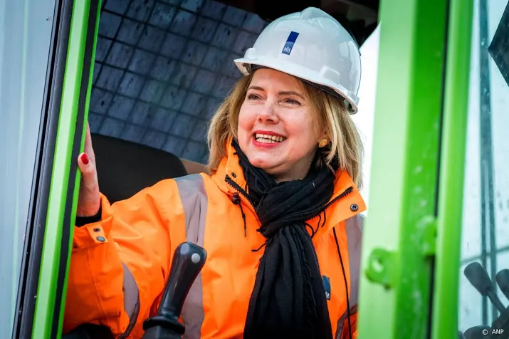 meer geld naar onderhoud infrastructuur