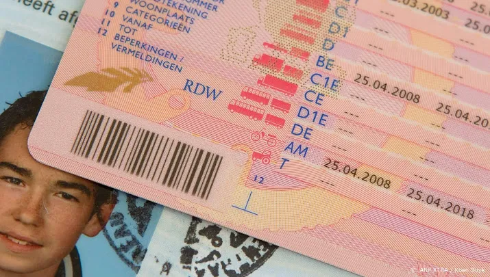 meer nederlanders met rijbewijs