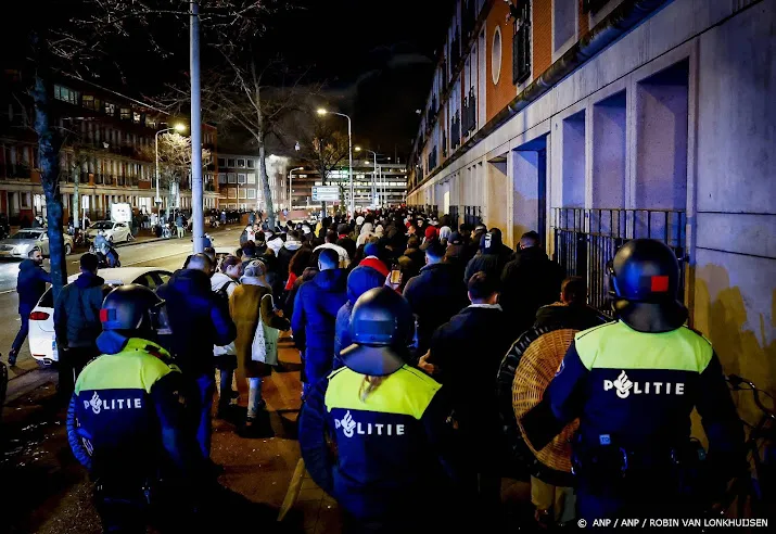 meerdere onruststokers aangehouden in amsterdam na winst marokko