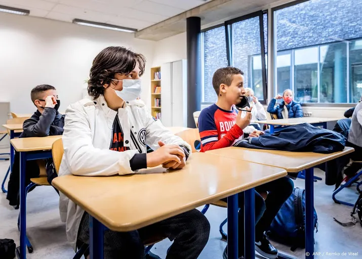 meerderheid kinderen vond onderwijs voor coronacrisis beter