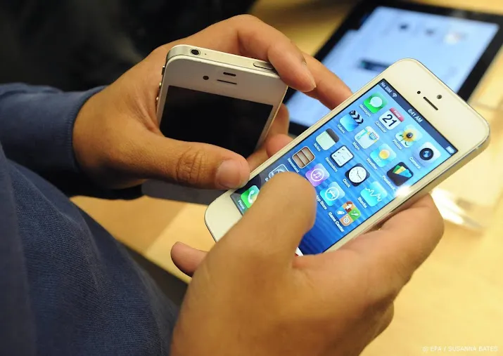 meeste mensen bewaren oude mobieltjes thuis