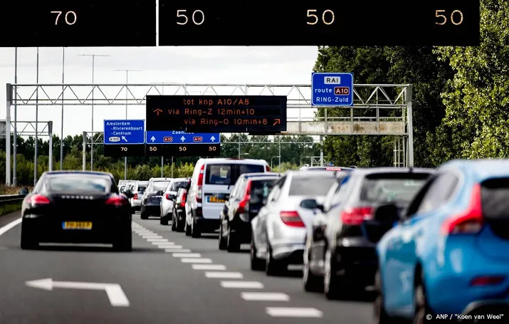 meeste vertraging is op de snelweg bij leiden