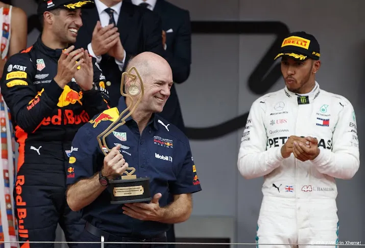 meesterontwerper newey langer bij formule 1 team red bull