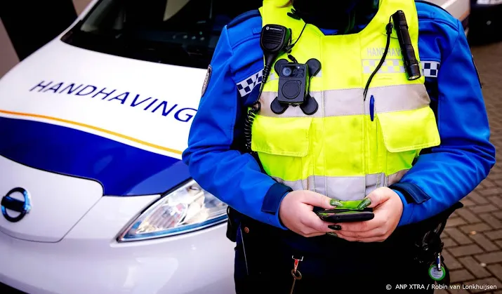 meisje 15 overleden na mogelijke steekpartij