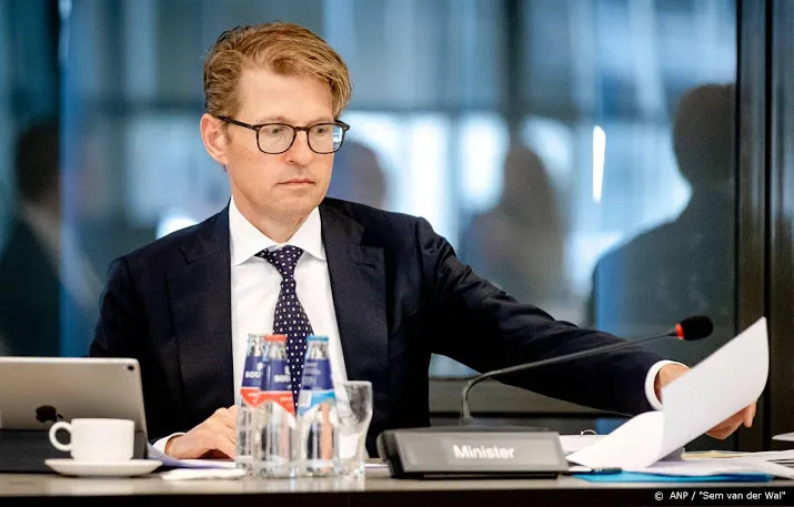 meldpunt gedwongen adoptie blijft langer open