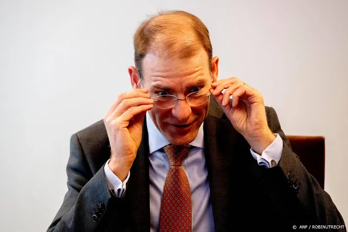 menno snel ziet interesse voor eu vliegtaks