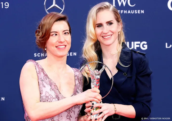 mentel ziet laureus award naar woods gaan