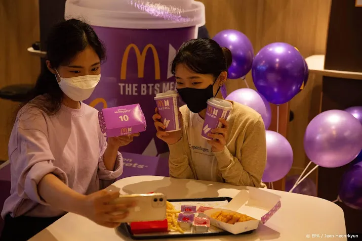 menu van boyband bts stuwt resultaten mcdonalds