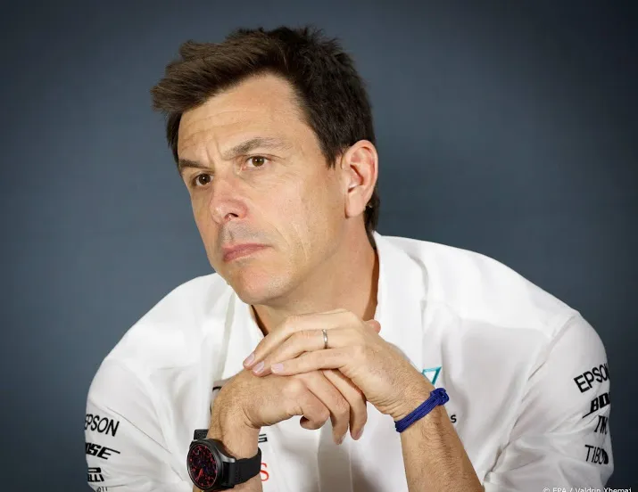 mercedes gaat voor eerherstel in abu dhabi