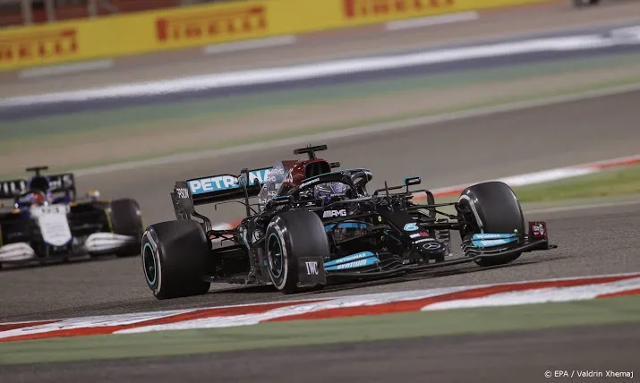 mercedes in geen enkel opzicht sterker dan red bull