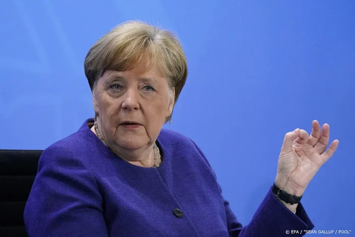 merkel op 6 mei beslissing over hervatting sport