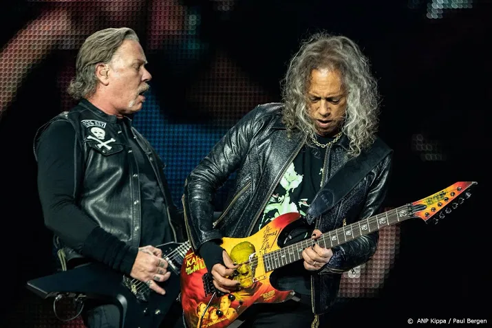 metallica headliner op pinkpop red hot chili peppers zeggen af