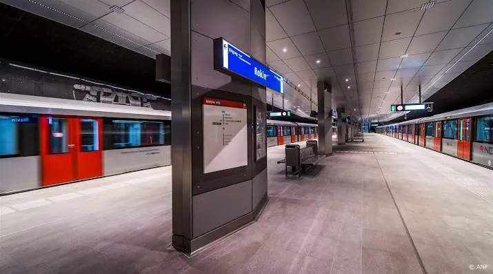 metrostation rokin amsterdam ontruimd