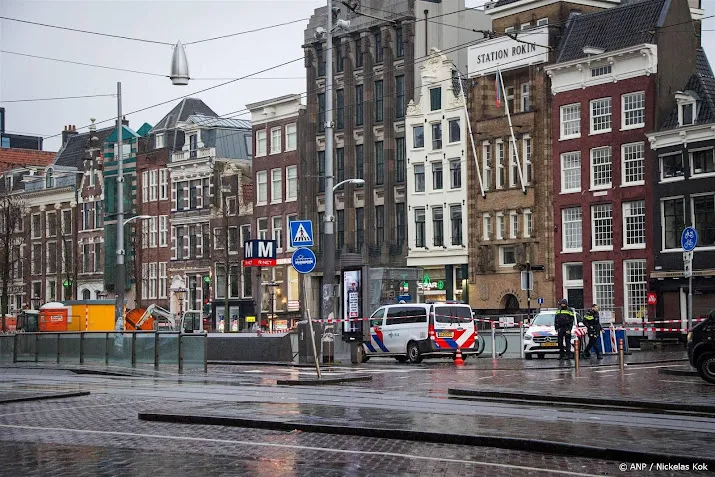 metrostation rokin amsterdam vrijgegeven niets verdachts gevonden