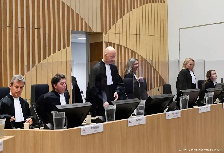 mh17 zitting later begonnen door technische problemen