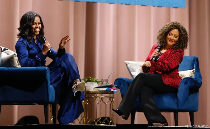michelle obama blijft aan kop boeken top 10