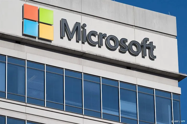 microsoft gaat miljarden investeren in britse ai infrastructuur