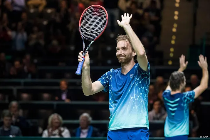 middelkoop naar dubbelfinale in zhuhai