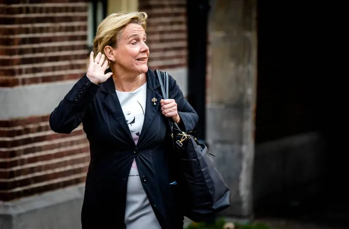 militairen voeren actie bij nieuw cao overleg