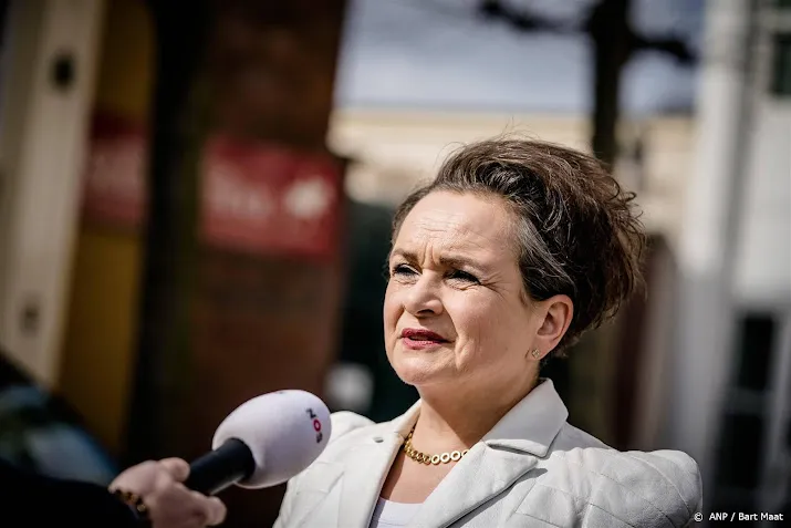 miljoenen naar caribisch nederland in ruil voor hervormingen