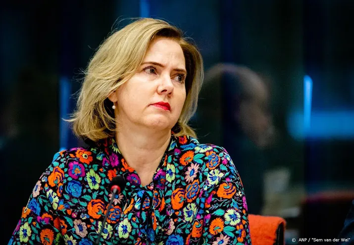 minister beinvloeding ovv zou heel erg kwalijk zijn