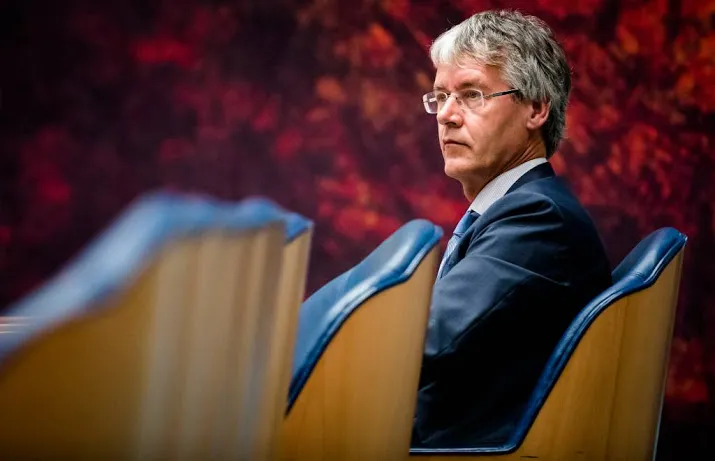 minister blij met akkoord lerarencao