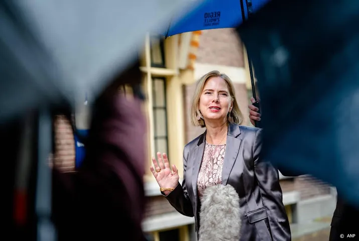 minister coronamomentum in strijd tegen files niet verliezen