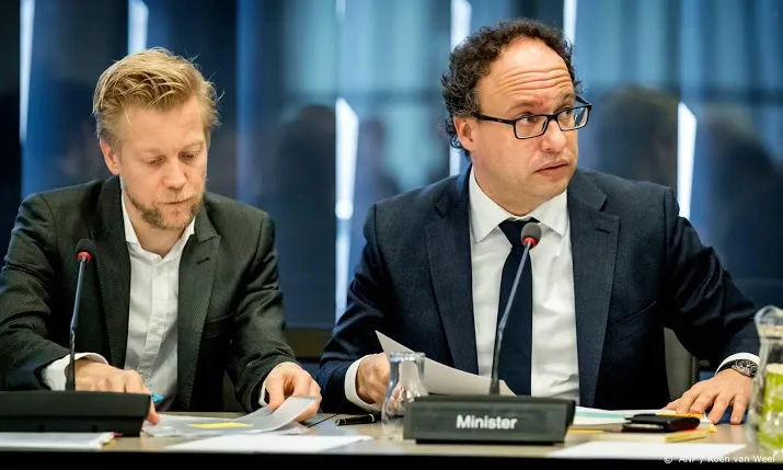 minister gaat jongste affaire uwv uitzoeken