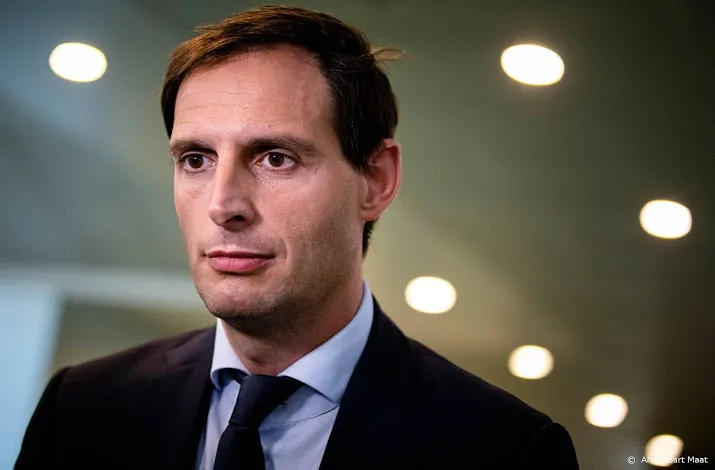 minister geen signalen negatieve spaarrente
