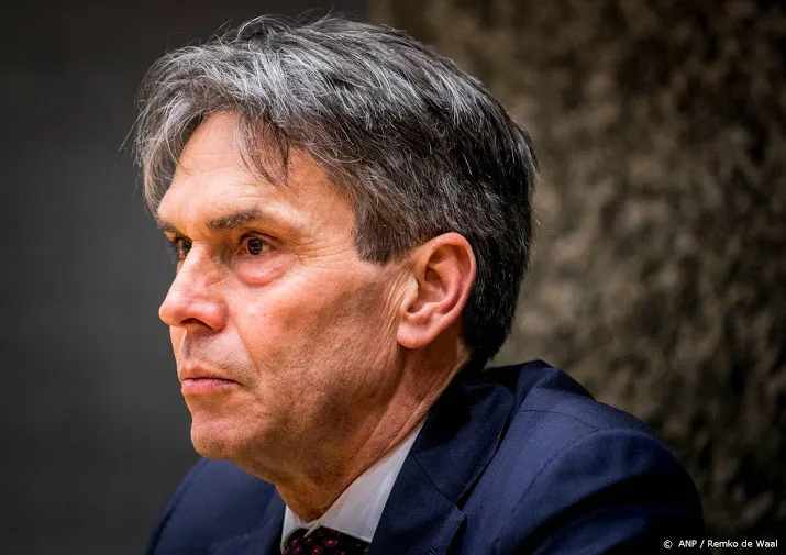minister heeft vertrouwen in schoof